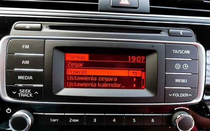 Kia Rio cena 48899 przebieg: 97000, rok produkcji 2018 z Złoczew małe 781